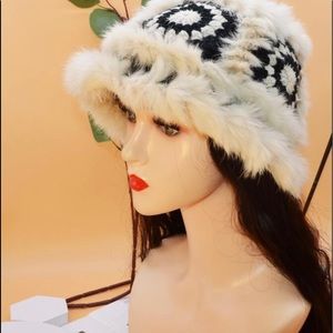 New York street wear bucket hat.